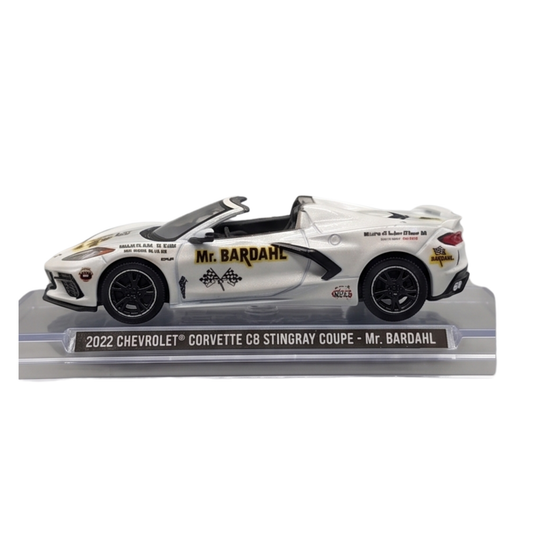 2022 Chevrolet Corvette C8 Stingray Coupe | Running on Empty - GreenLight 1:64 Scale