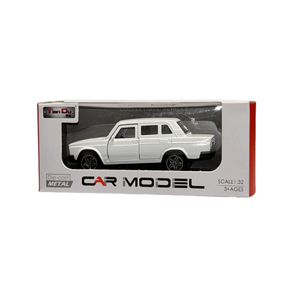 Classic Sedan Die-Cast Car Model 1:32 Scale – White Collectible Vintage Car Toy
