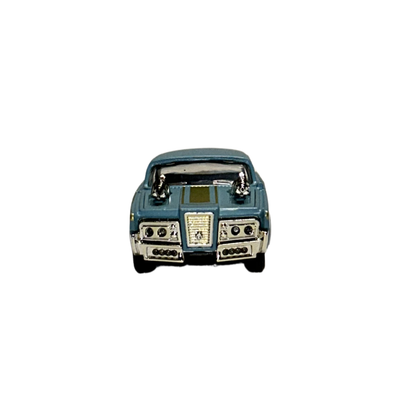 Classic Vintage Die-Cast Car Model 1:32 Scale – Blue Collectible Retro Car