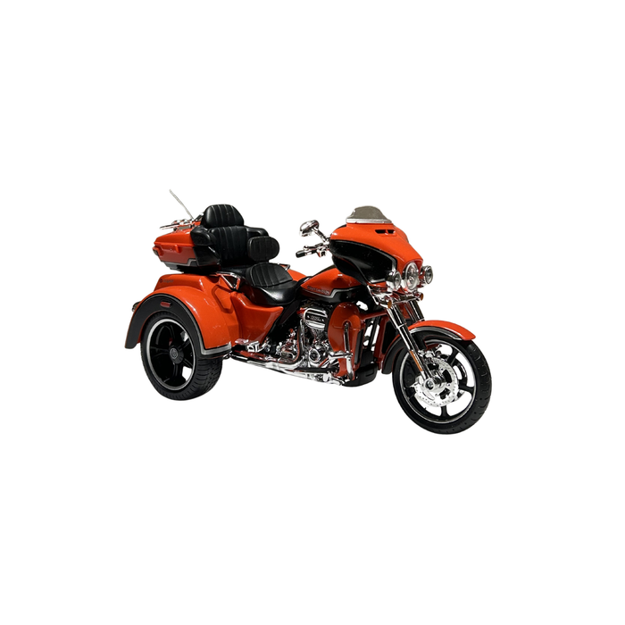 Maisto Harley-Davidson 2021 CVO Tri Glide Die-Cast Trike Motorcycle Model (1:12 Scale, 3+ Years)