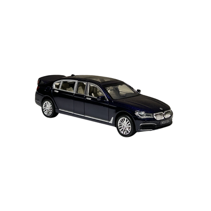 Black Luxury Sedan Die-Cast Metal Model Car with Opening Doors – 1:24 Scale