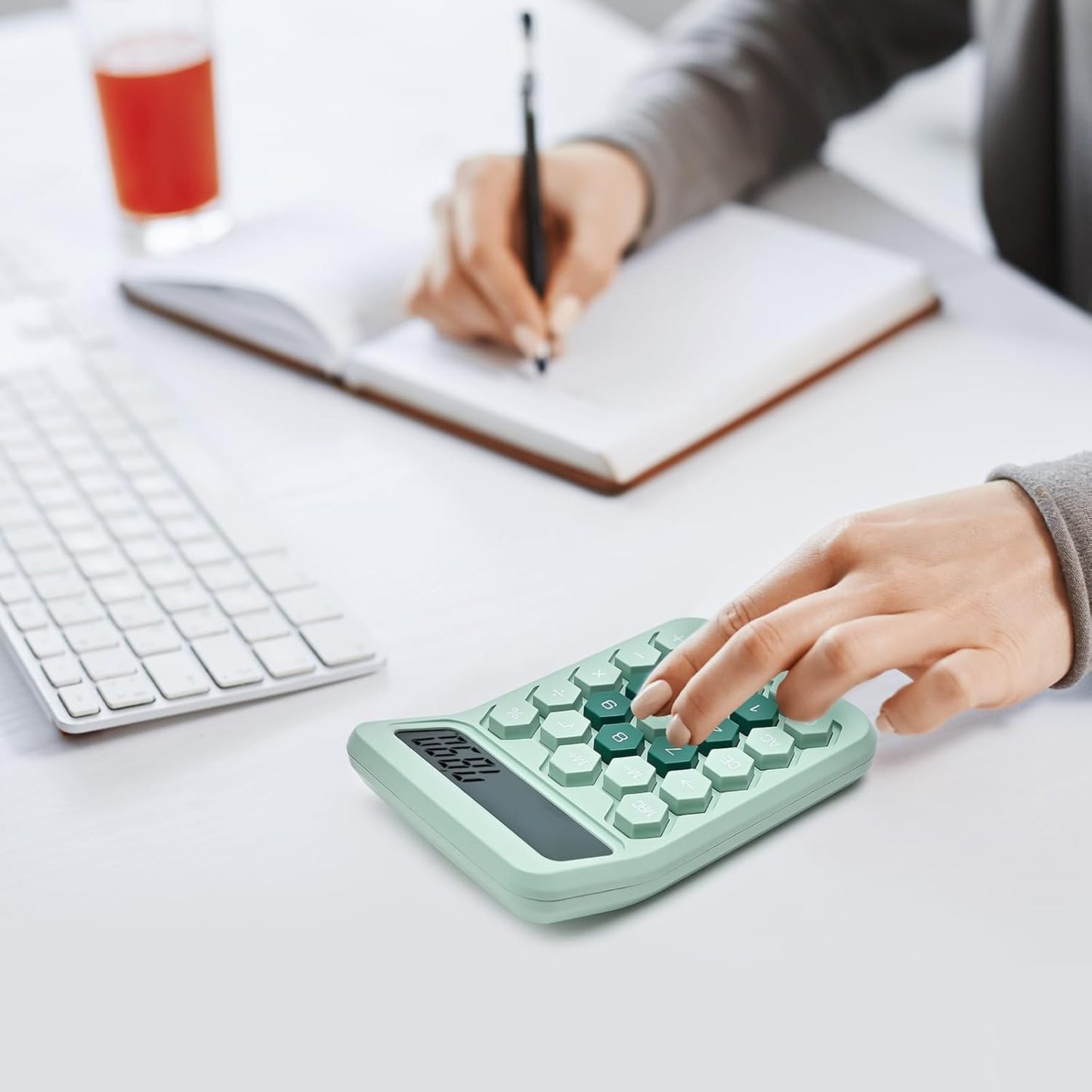 Karuida 12-Digit Basic Desktop Calculator – Vibrant Green, Portable & Efficient