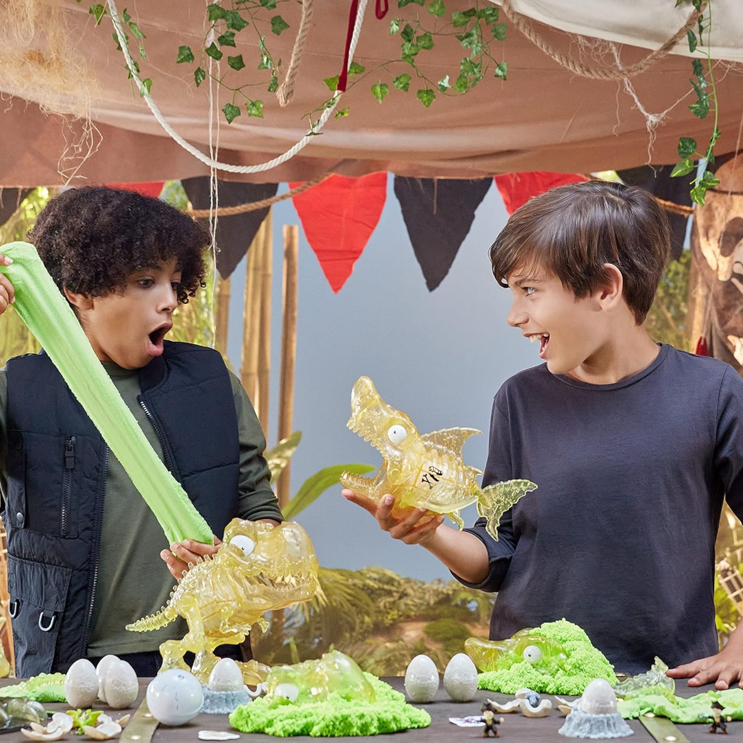 ZURU Smashers Dino Island – 28-Piece Pirate Adventure Dino Toy with Sand, Slime & 30+ Surprises for Kids 5+