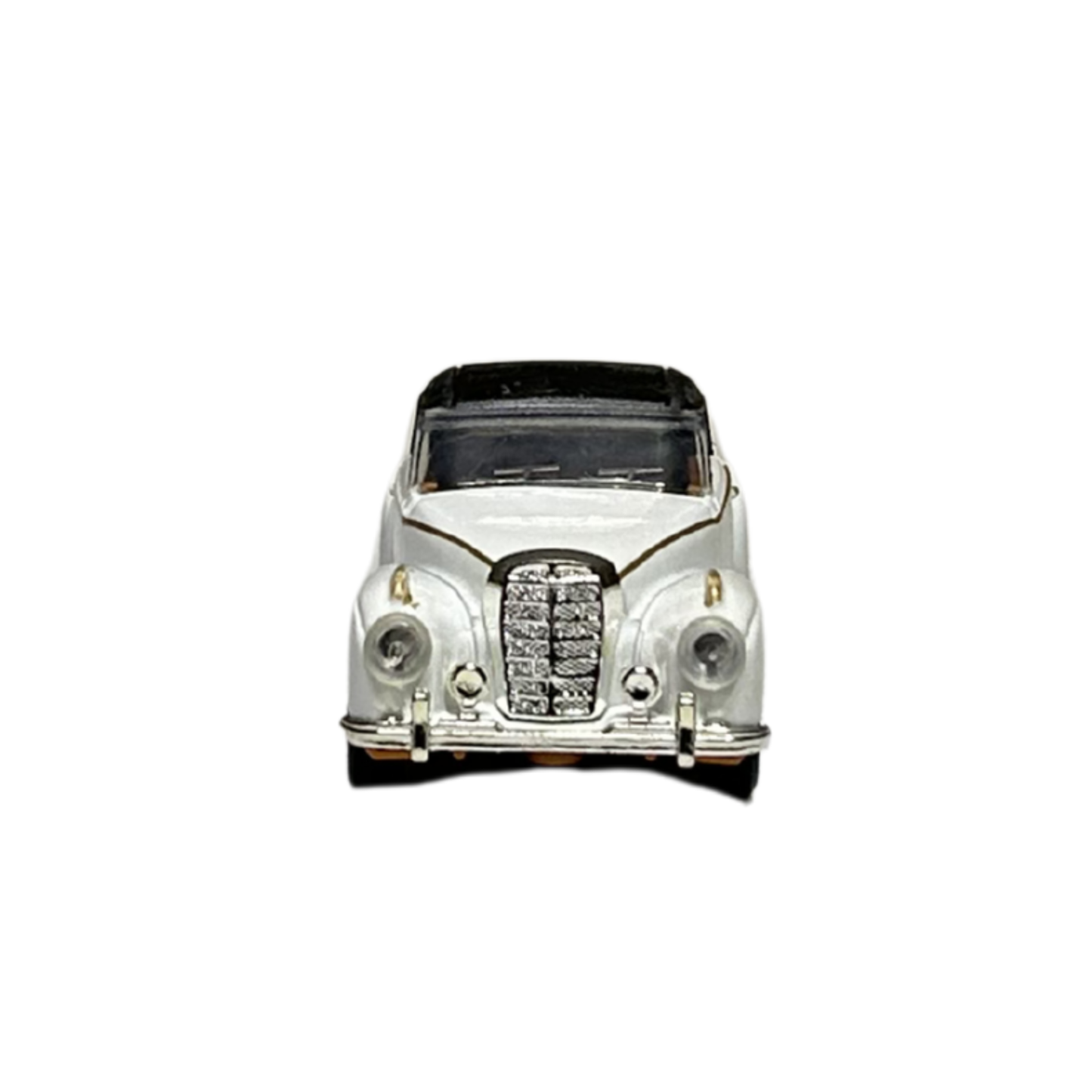 Vintage White Convertible Classic Car Die-Cast Model with Opening Doors | 1:32 Scale
